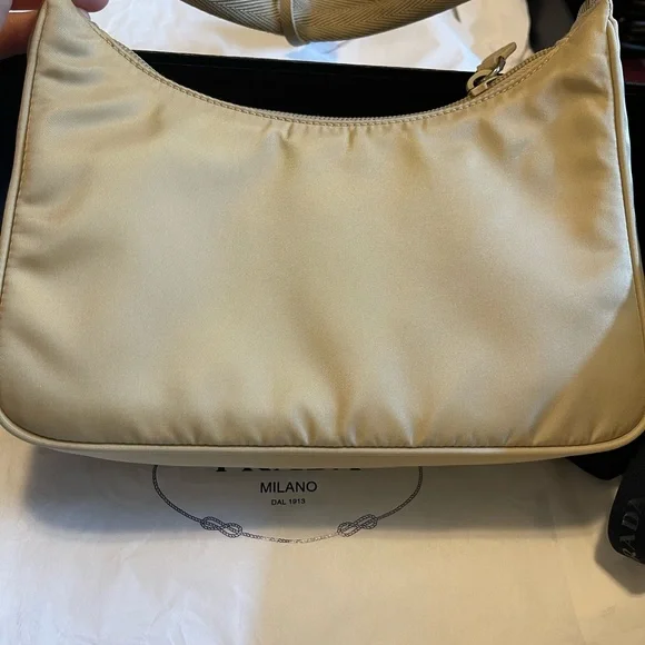 SOLD FOR LESS IN PRIVATE :) - Picture 2 of 5